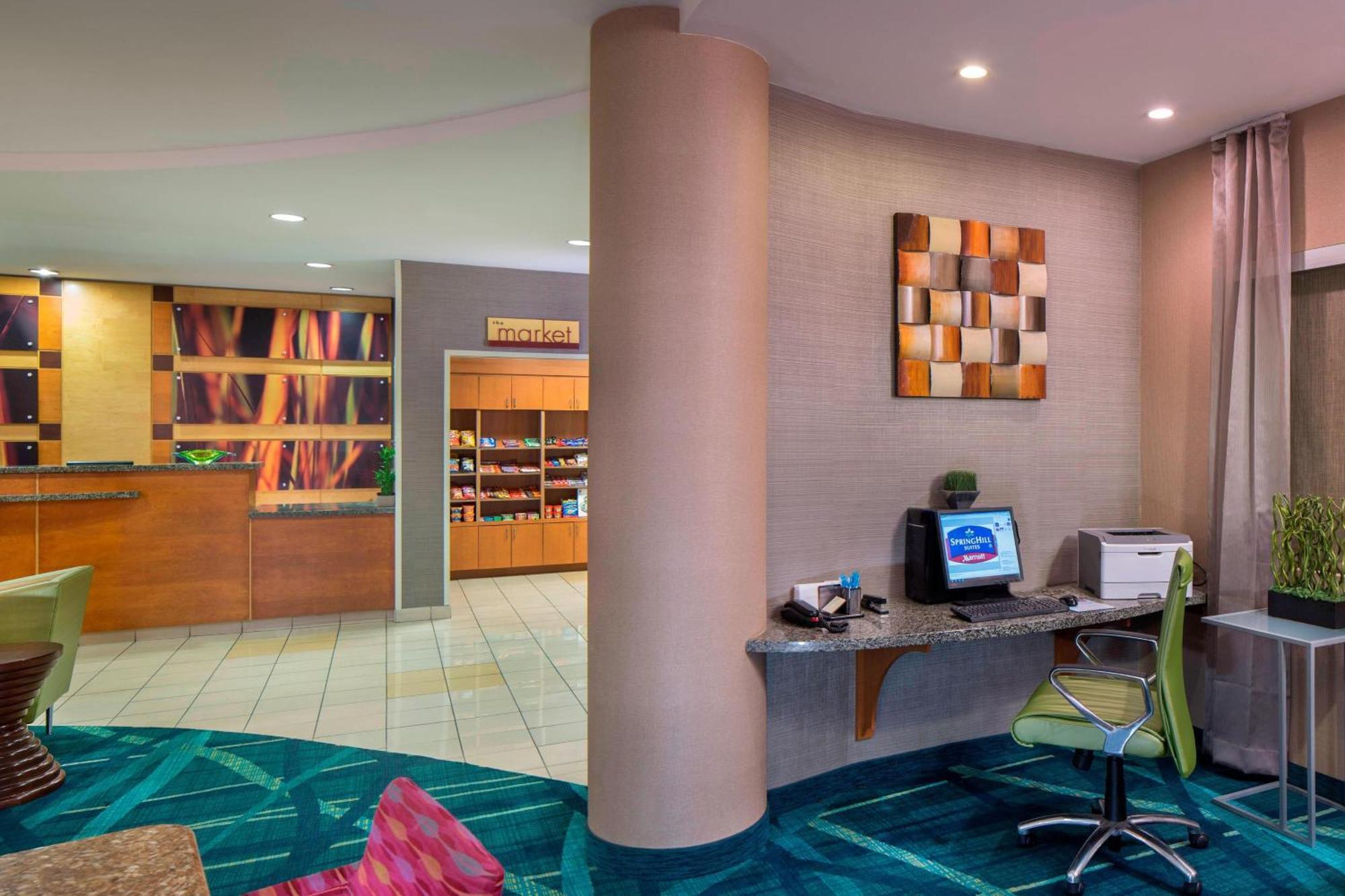 Springhill Suites Laredo Esterno foto